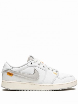 White Men's Nike KO Low Top Air Jordan 1 | LDTRMU-325