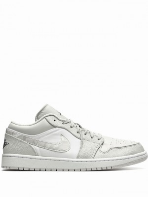 White Men's Nike Low Camo Air Jordan 1 | SVJIAB-192