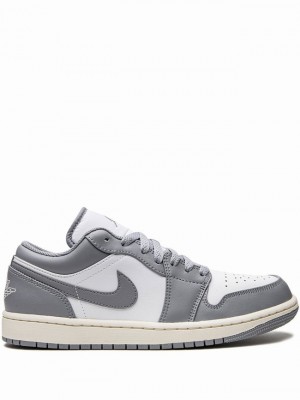 White / Grey Men's Nike Low Air Jordan 1 | WXIKCV-327