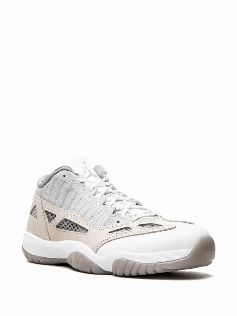 White / Grey Men's Nike Low IE Light Orewood Brown Air Jordan 11 | FUVQPE-714