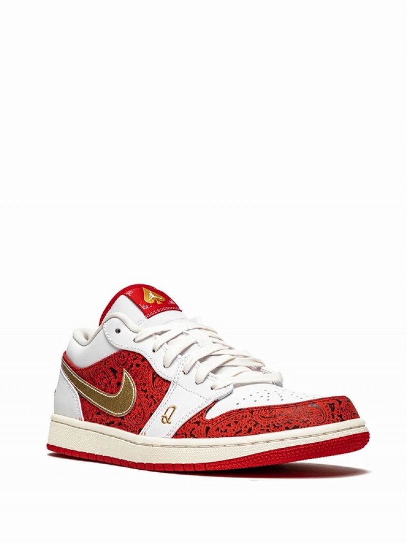 White / Red Women's Nike Low Spades Air Jordan 1 | MWYSGR-579